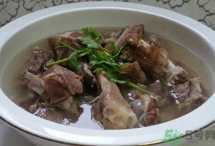 冬天喝什么湯驅寒,冬天驅寒喝什么？