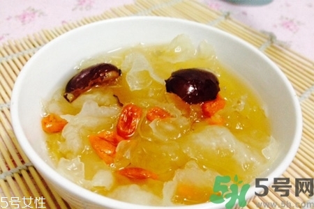 冬天喝什么湯？冬天喝什么湯能暖身體？