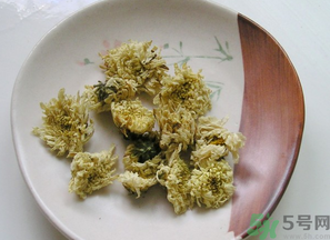 干菊花長蟲怎么辦？干菊花長蟲還能喝嗎？