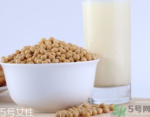 早上喝豆?jié){有什么好處？早上喝豆?jié){會胖嗎？
