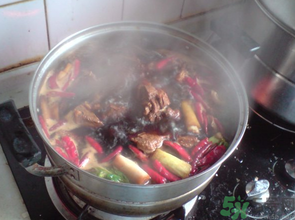 鹵牛肉可以用高壓鍋嗎？鹵牛肉用高壓鍋壓多久？