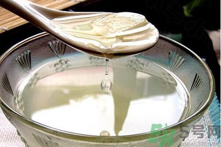 寶寶咳嗽喝大蒜水有用嗎？小孩咳嗽能喝大蒜水嗎？