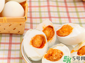 咸鴨蛋多少錢(qián)一個(gè)？咸鴨蛋多少錢(qián)一斤？