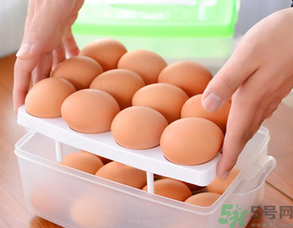 雞蛋可以放冰箱嗎？雞蛋放冰箱能保存多久？