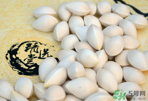 白果發(fā)霉了還能吃嗎？白果發(fā)霉了怎么處理？