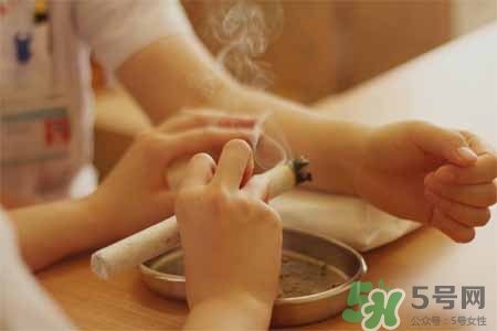 月經(jīng)不調(diào)能艾灸嗎？艾灸能治療月經(jīng)不調(diào)嗎？