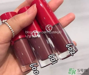阿瑪尼小胖丁唇釉哪個(gè)色最火？阿瑪尼小胖丁唇釉保留了紅管的哪個(gè)色？