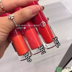 阿瑪尼小胖丁唇釉哪個(gè)色最火？阿瑪尼小胖丁唇釉保留了紅管的哪個(gè)色？