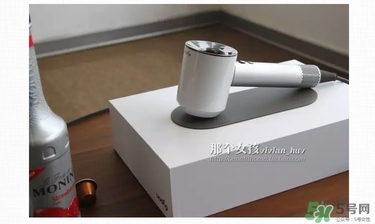 dyson吹風(fēng)機(jī)好用嗎？dyson戴森吹風(fēng)機(jī)評(píng)測(cè)