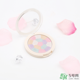 得鮮粉餅怎么樣？the saem修容粉好用嗎？