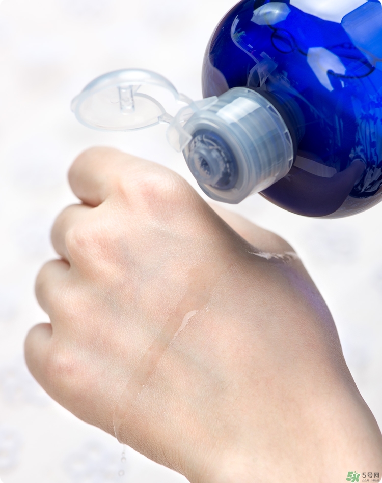 伊詩(shī)露化妝水好用嗎？Esthe Dew化妝水怎么樣？