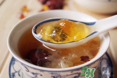銀耳紅棗湯怎么做最正宗好吃？銀耳紅棗湯怎么做補血養(yǎng)顏？