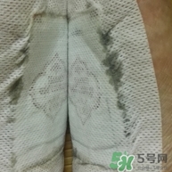 足貼怎么貼？足貼貼在腳底什么位置示意圖