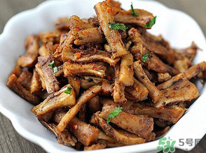 香菇根能吃嗎？香菇的根可以吃嗎？