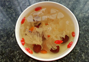 銀耳紅棗湯怎么做最正宗好吃？銀耳紅棗湯怎么做補(bǔ)血養(yǎng)顏？