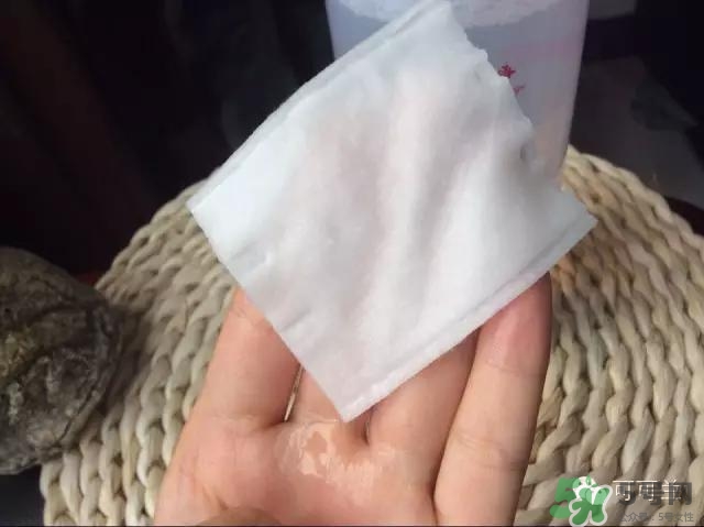 Esthe Dew伊詩露卸妝水怎么樣？伊詩露卸妝水怎么用