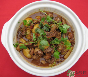 鴨肉可以和土豆一起煮嗎？鴨肉和土豆能一起吃嗎？