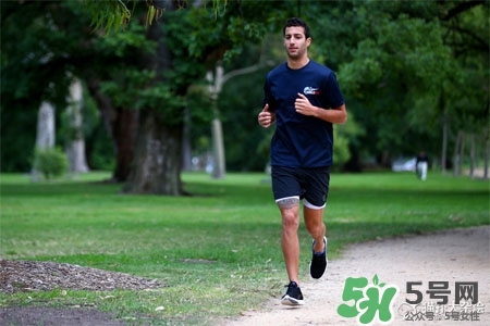縮肛運動能壯陽嗎？縮肛運動和坐隕提高男人性功能