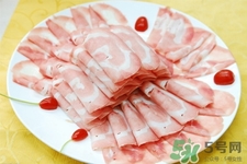 羊肉和螃蟹能一起吃嗎？羊肉不能和什么食物一起吃？