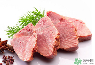 吃完牛肉可以喝牛奶嗎？牛肉和牛奶可以一起吃嗎？
