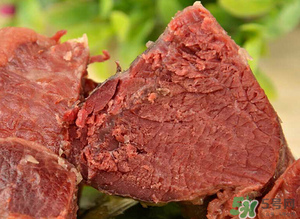 熟牛肉放冰箱里能保鮮多久？熟牛肉冷凍可以放多久？