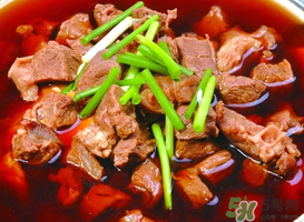 燉牛肉放什么容易爛？牛肉怎么燉好吃又爛？