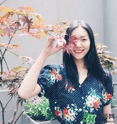 楓葉紅口紅適合什么膚色？楓葉紅口紅適合黃皮嗎？