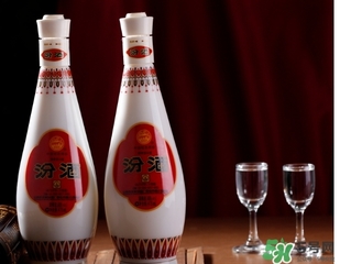一喝白酒就胃疼怎么回事？一喝白酒就胃疼怎么辦？