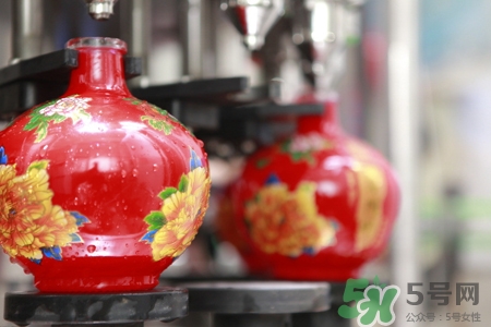 喝白酒能解牙痛嗎？牙痛能喝白酒嗎？