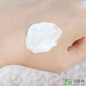 Freeplus洗面奶怎么樣？芙麗絲芳洗面奶好用嗎