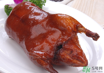 北京烤鴨可以帶上飛機(jī)嗎？坐飛機(jī)可以帶北京烤鴨嗎？