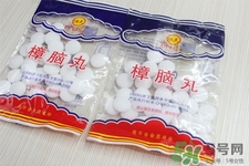 樟腦丸對(duì)蟑螂有用嗎？祛除蟑螂的小妙招