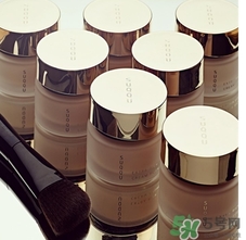 suqqu中文名什么？suqqu是哪個國家什么旗下的？