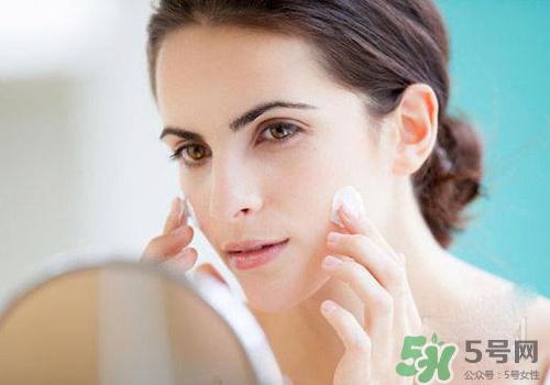 成人用嬰兒護膚品好嗎？成人用嬰兒護膚品好不好？