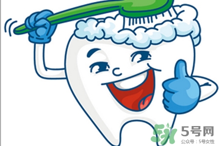 月子期間可以刷牙嗎？坐月子如何正確刷牙？