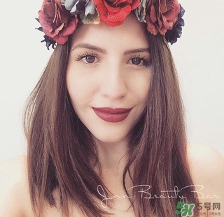 梅子色口紅適合黃皮嗎？梅子色口紅適合什么膚色什么人？