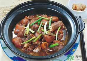 狗肉和什么一起吃最好？狗肉和什么一起燉好吃？