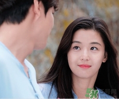 人魚色口紅什么牌子好？人魚色口紅推薦