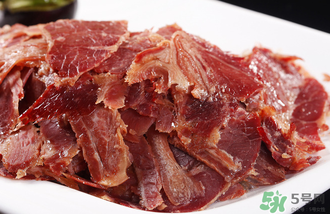 熟羊肉可以冷凍嗎？熟牛肉放冷藏還是冷凍？