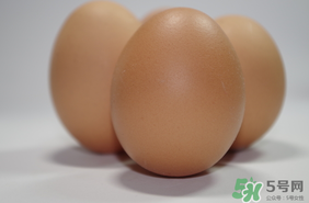 雞蛋可以帶上飛機(jī)嗎？坐飛機(jī)可以帶雞蛋嗎？