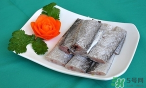 帶魚(yú)上的白色要去掉嗎？帶魚(yú)上的白色能吃嗎？
