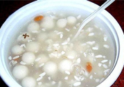 產(chǎn)婦喝米酒后還能喂奶嗎？哺乳期喝米酒會影響喂奶嗎？