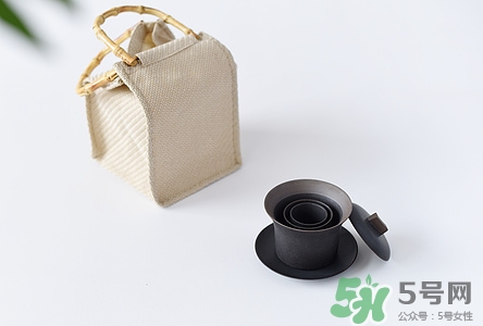來(lái)月經(jīng)能喝鐵觀(guān)音嗎?經(jīng)期喝鐵觀(guān)音好嗎