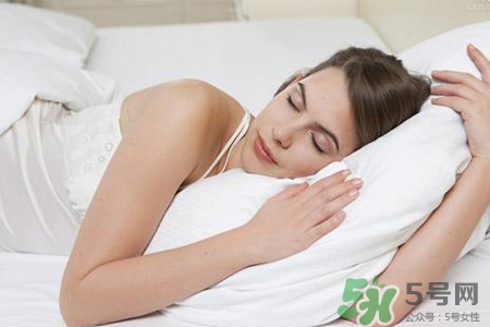冬天怎么都睡不夠怎么回事？冬天睡眠不好要怎樣調(diào)理？