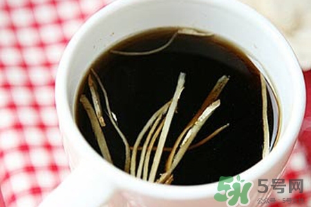 姜絲可樂要放水煮嗎？姜絲可樂需要加水嗎？