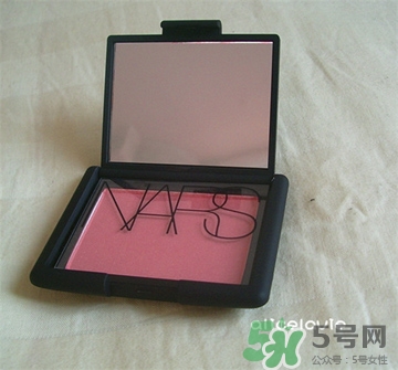 nars腮紅高潮深喉對比 nars腮紅哪個(gè)色系好看