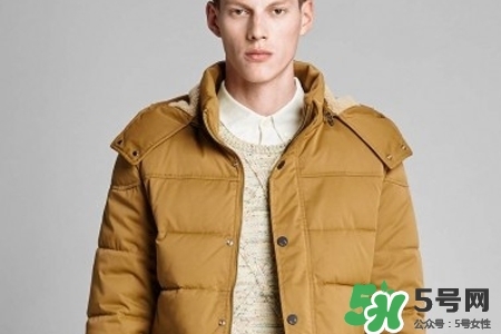 羽絨服洗完后毛不均勻怎么辦？羽絨服洗完后結(jié)塊怎么辦？