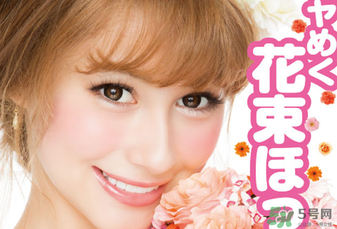 canmake花瓣腮紅珠光還是啞光好？canmake腮紅珠光好看還是啞光？