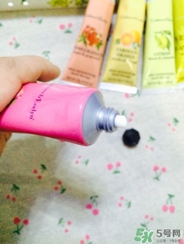 瑰珀翠護(hù)手霜多少錢？crabtree evelyn護(hù)手霜價(jià)格多少