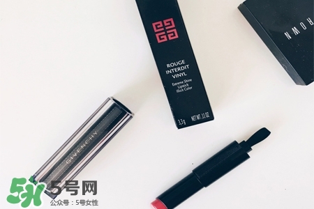 紀梵希禁忌之吻唇膏多少錢？紀梵希禁忌之吻唇膏專柜價格
